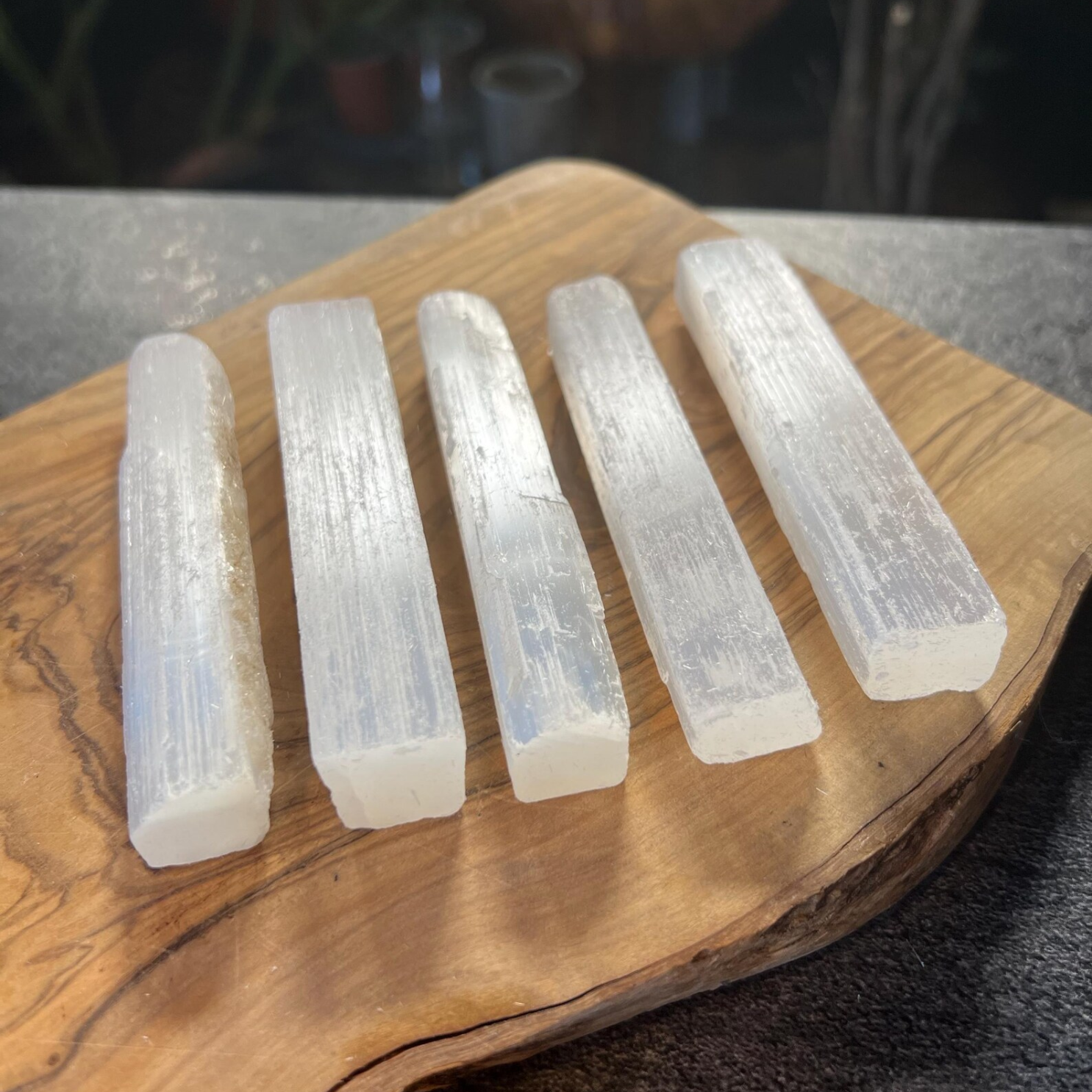 Natural Selenite Wand (10cm)